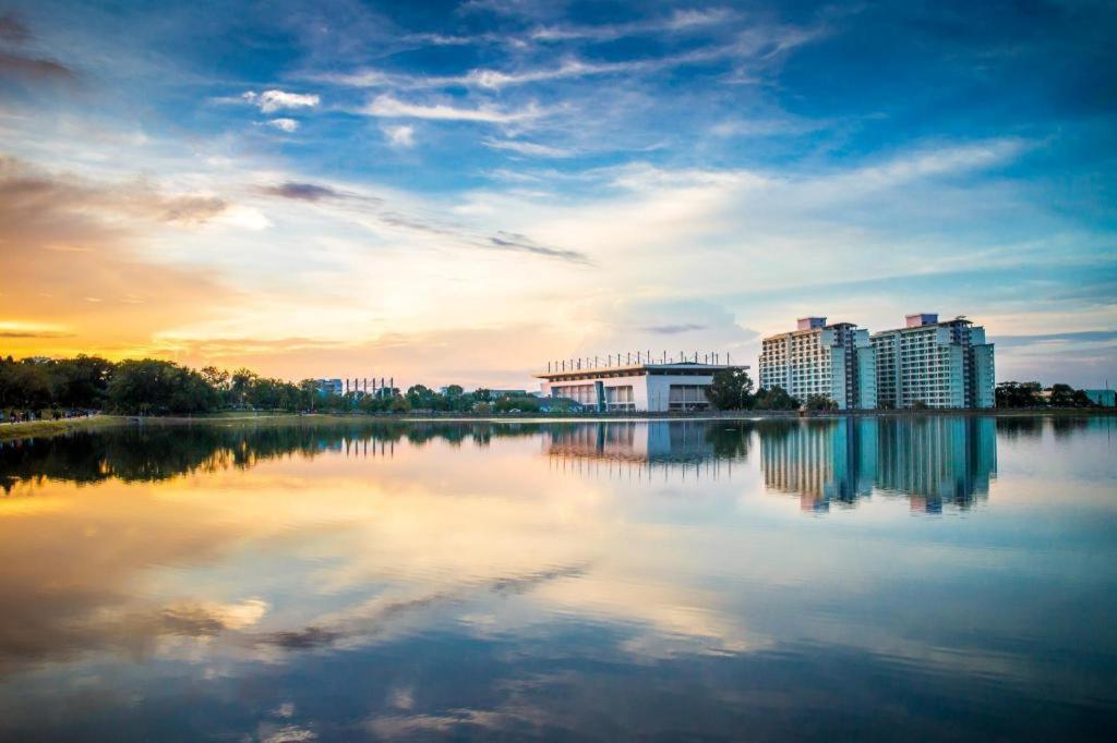 Prosperous Hostel Hat Yai Exterior photo