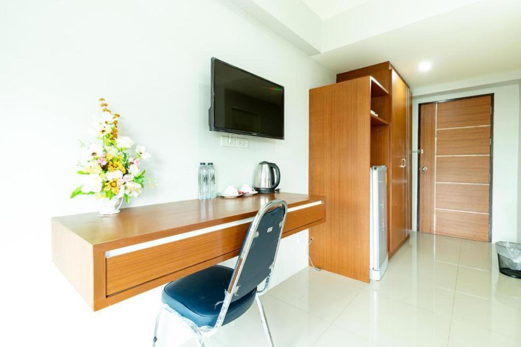 Prosperous Hostel Hat Yai Exterior photo