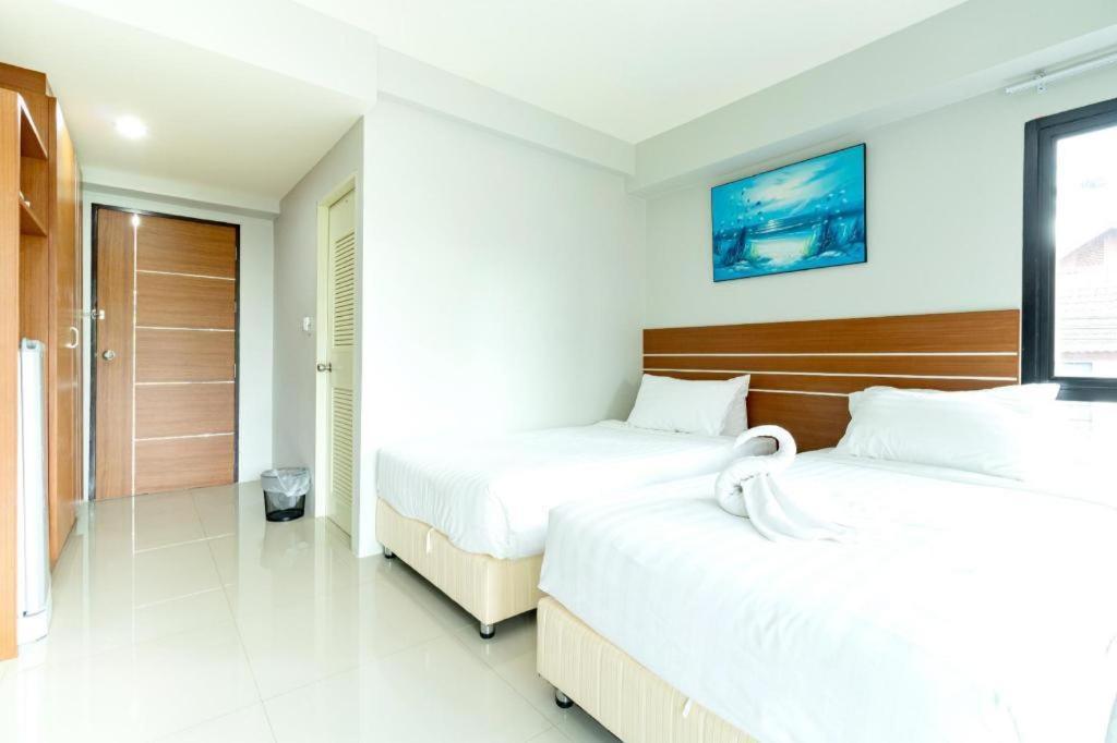 Prosperous Hostel Hat Yai Exterior photo