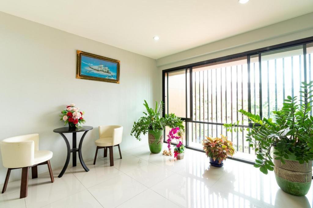 Prosperous Hostel Hat Yai Exterior photo