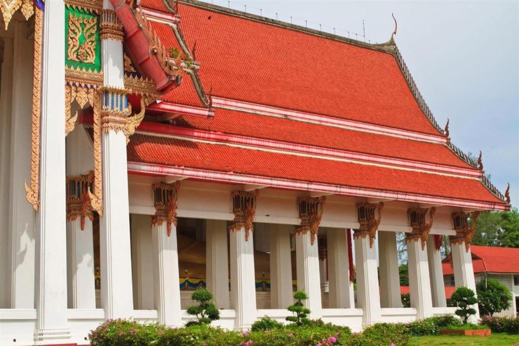 Prosperous Hostel Hat Yai Exterior photo
